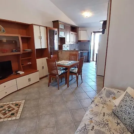 La Veranda Sul Mare Apartment *